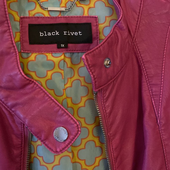 Jacket - Picture 2 of 3